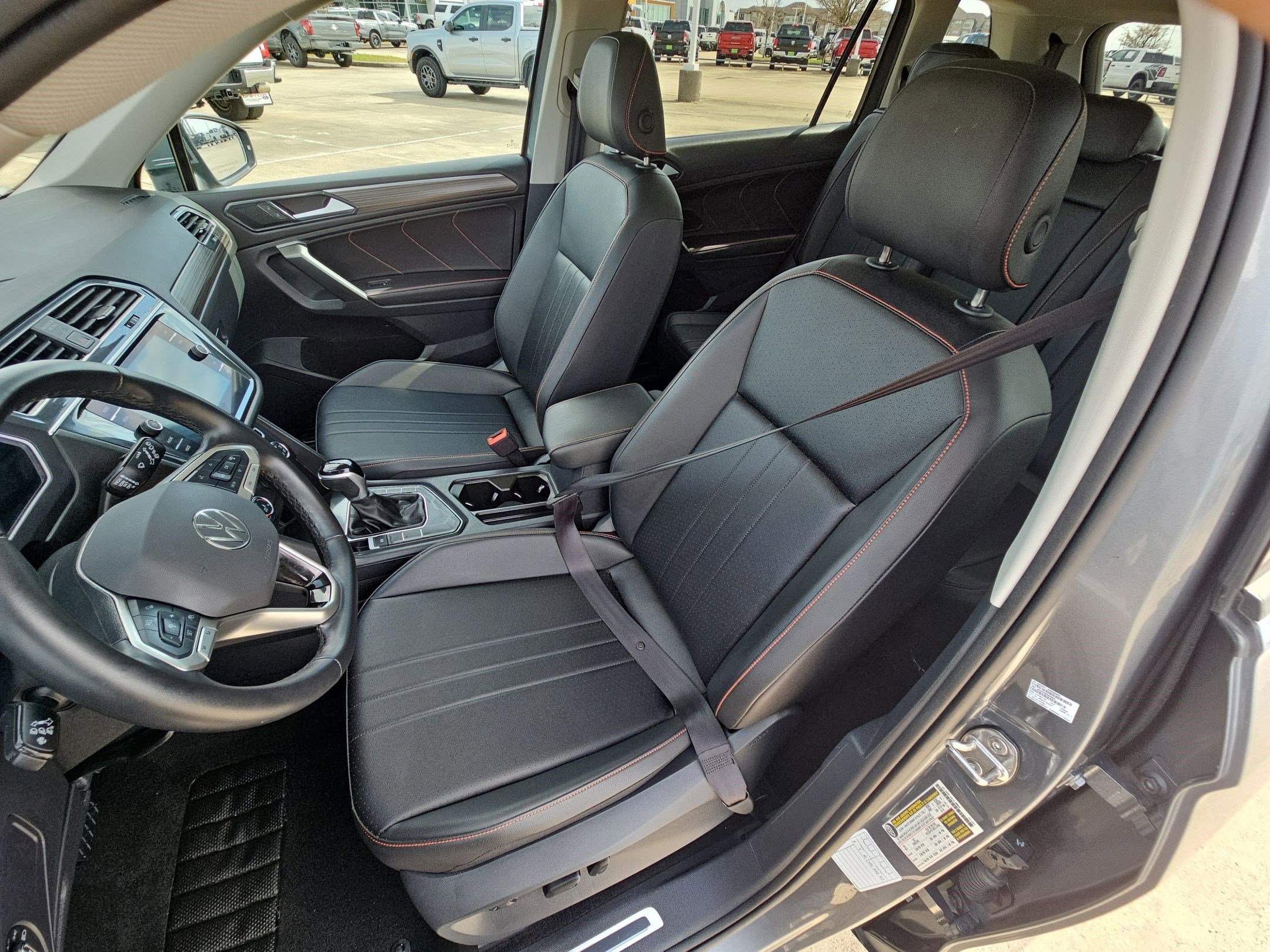 Used 2024 Volkswagen Tiguan Wolfsburg Edition image 16