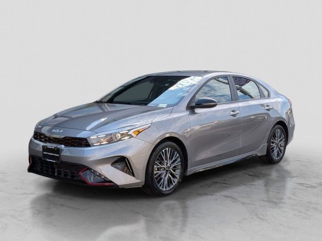Certified 2023 Kia Forte GT-Line image 2