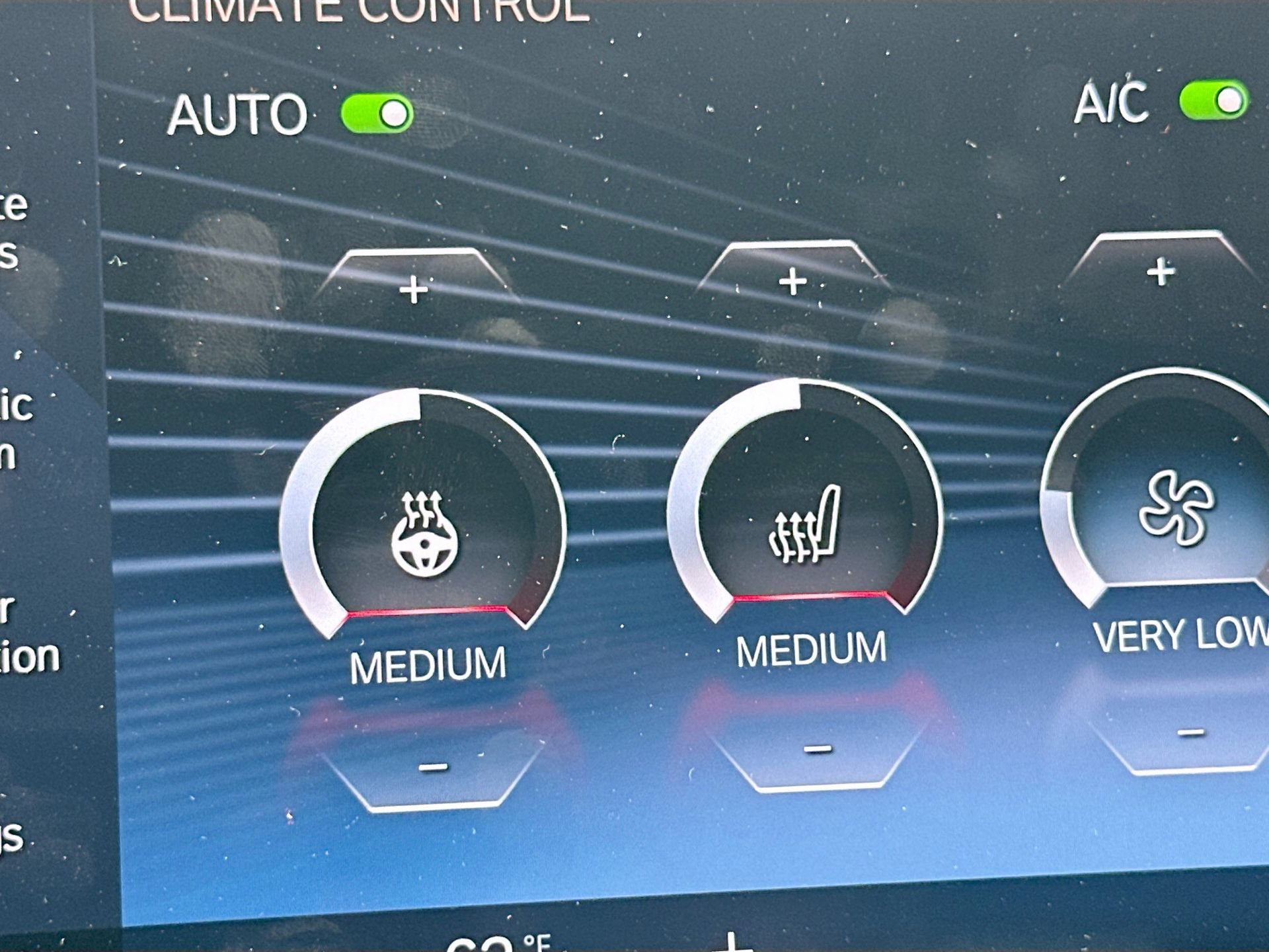 Used 2023 BMW iX xDrive50 w/ Convenience Package AWD/4WD image 21
