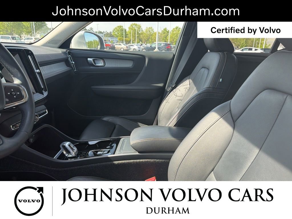 Used 2023 Volvo XC40 B5 Plus w/ Driver Assist Package image 27