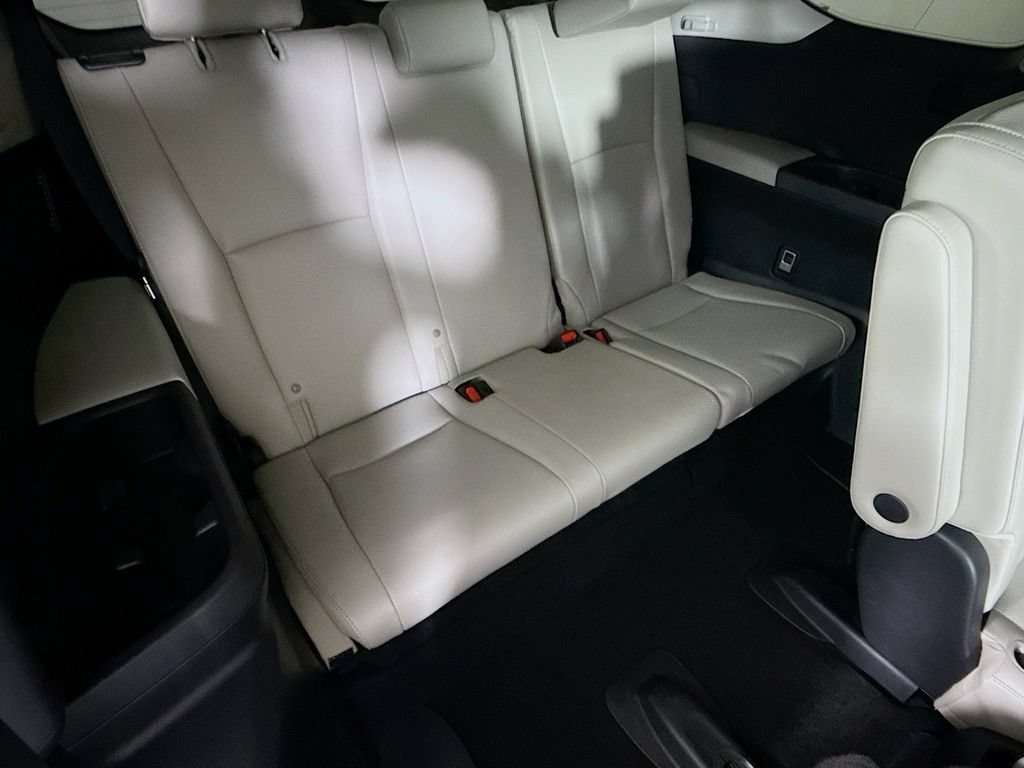 Used 2024 Toyota Grand Highlander AWD image 32