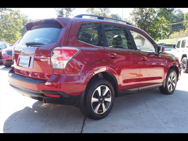 Used 2017 Subaru Forester 2.5i Limited AWD/4WD image 5