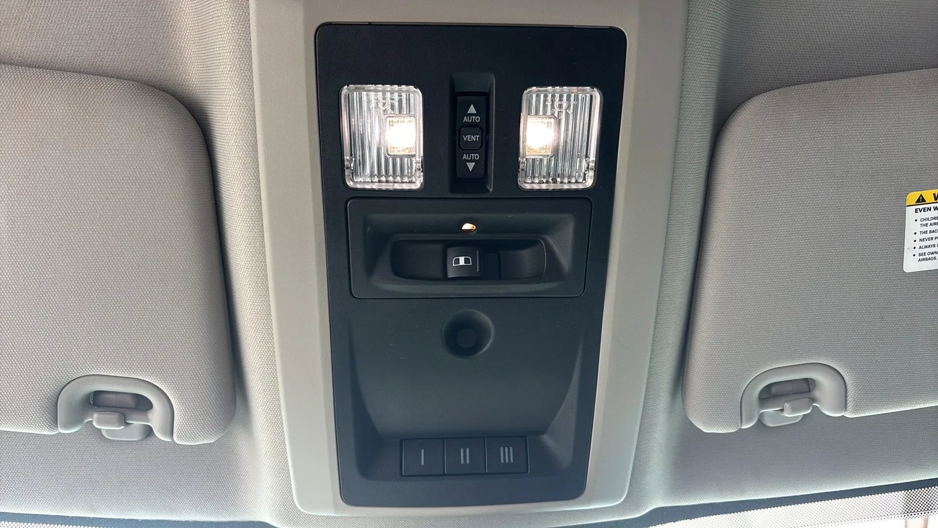 Used 2017 RAM 2500 Laramie w/ Convenience Group AWD/4WD image 27