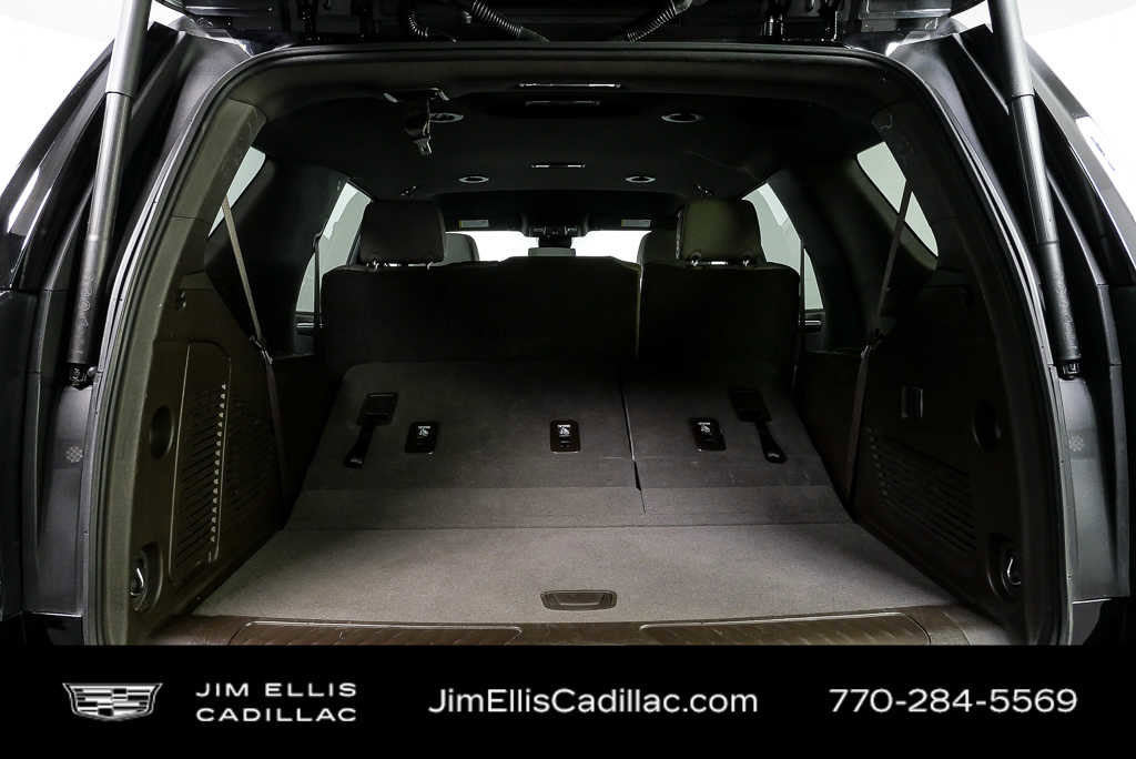 Used 2025 Chevrolet Tahoe LT RWD image 31