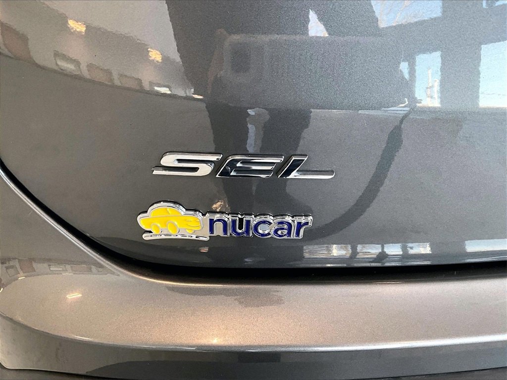 Used 2023 Ford Edge SEL image 28