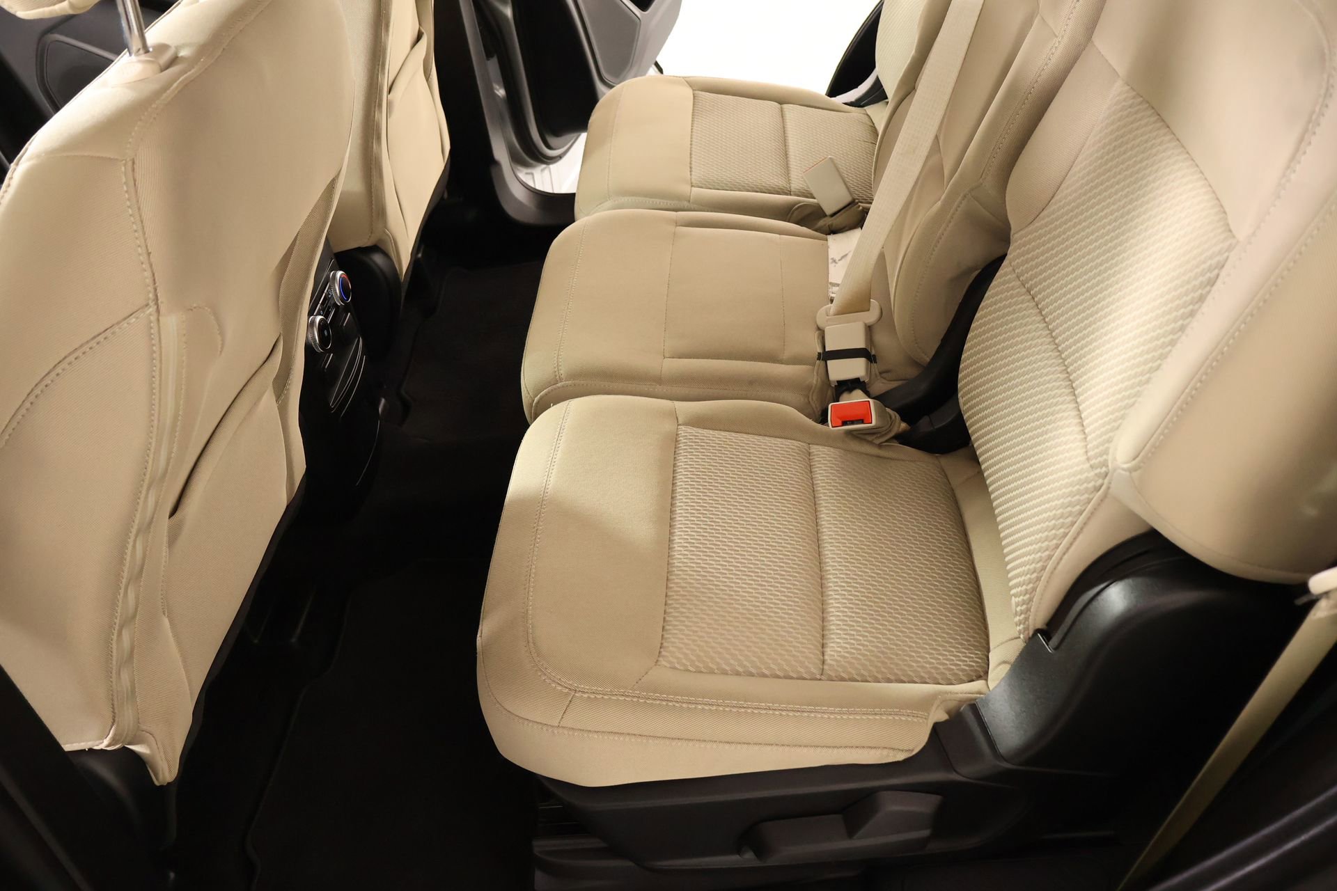 Used 2023 Ford Explorer 4WD image 11