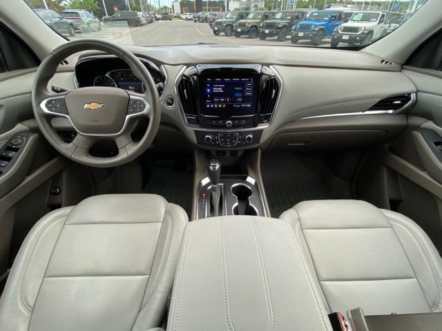 Used 2020 Chevrolet Traverse LT AWD/4WD image 26