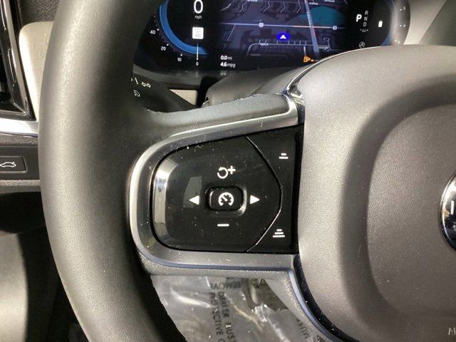 Certified 2023 Volvo S90 B6 Plus w/ Protection Package Premier image 29