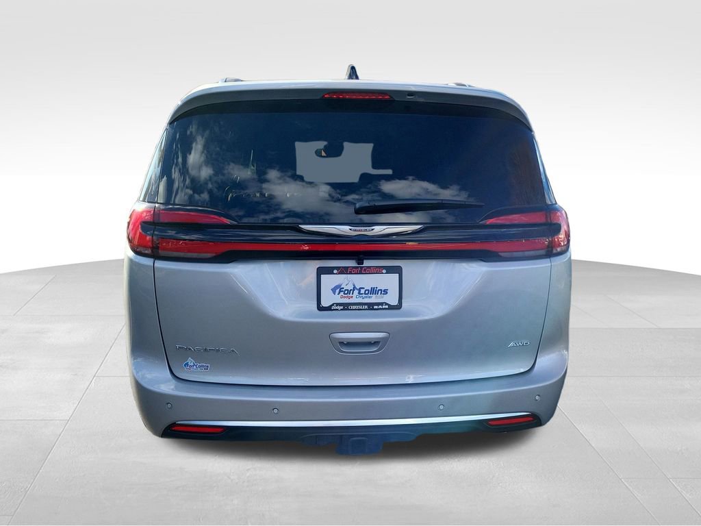 New 2026 Chrysler Pacifica Pinnacle w/ Trailer Tow Group image 6