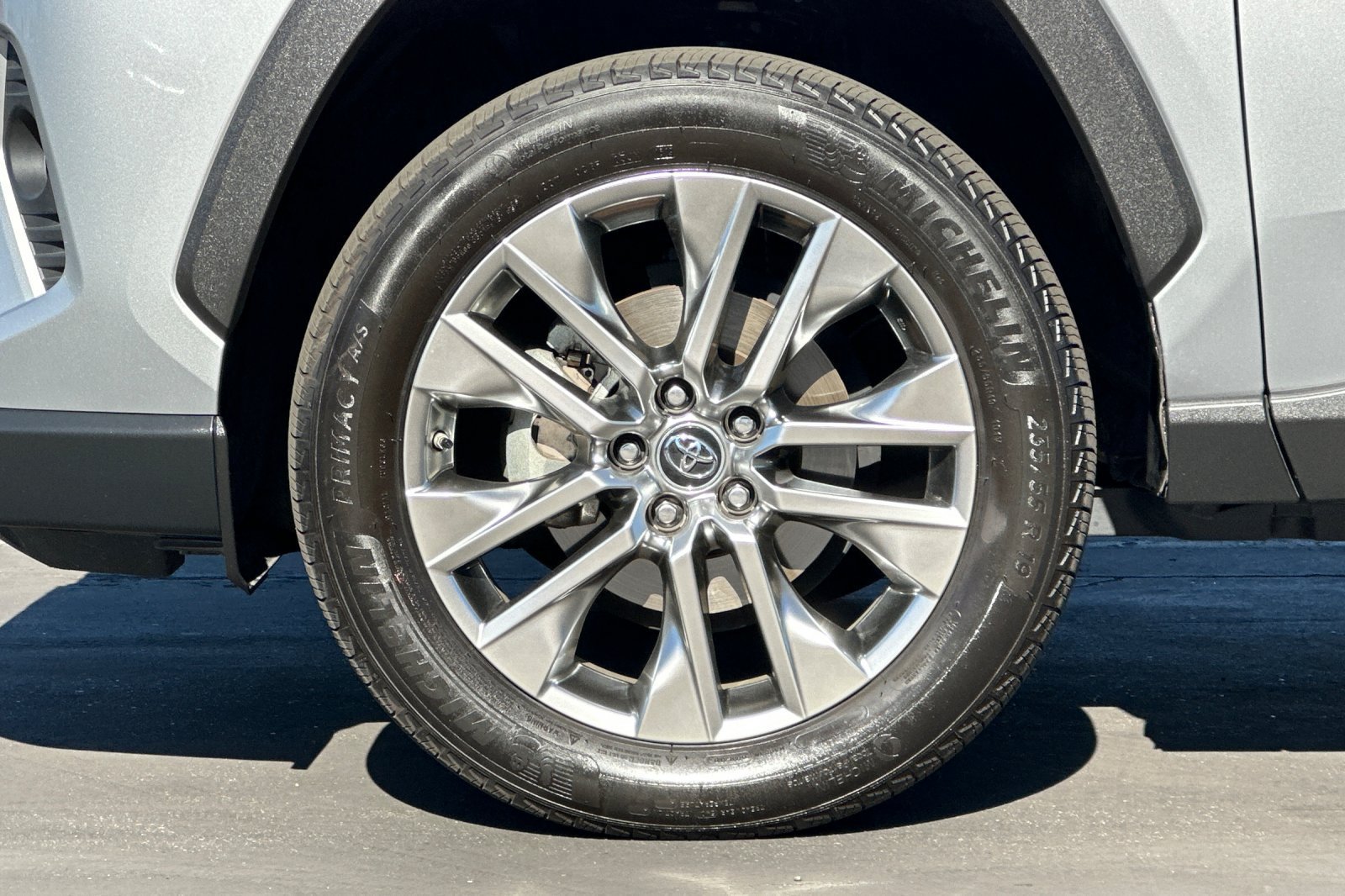 Certified 2019 Toyota RAV4 Limited AWD/4WD image 27