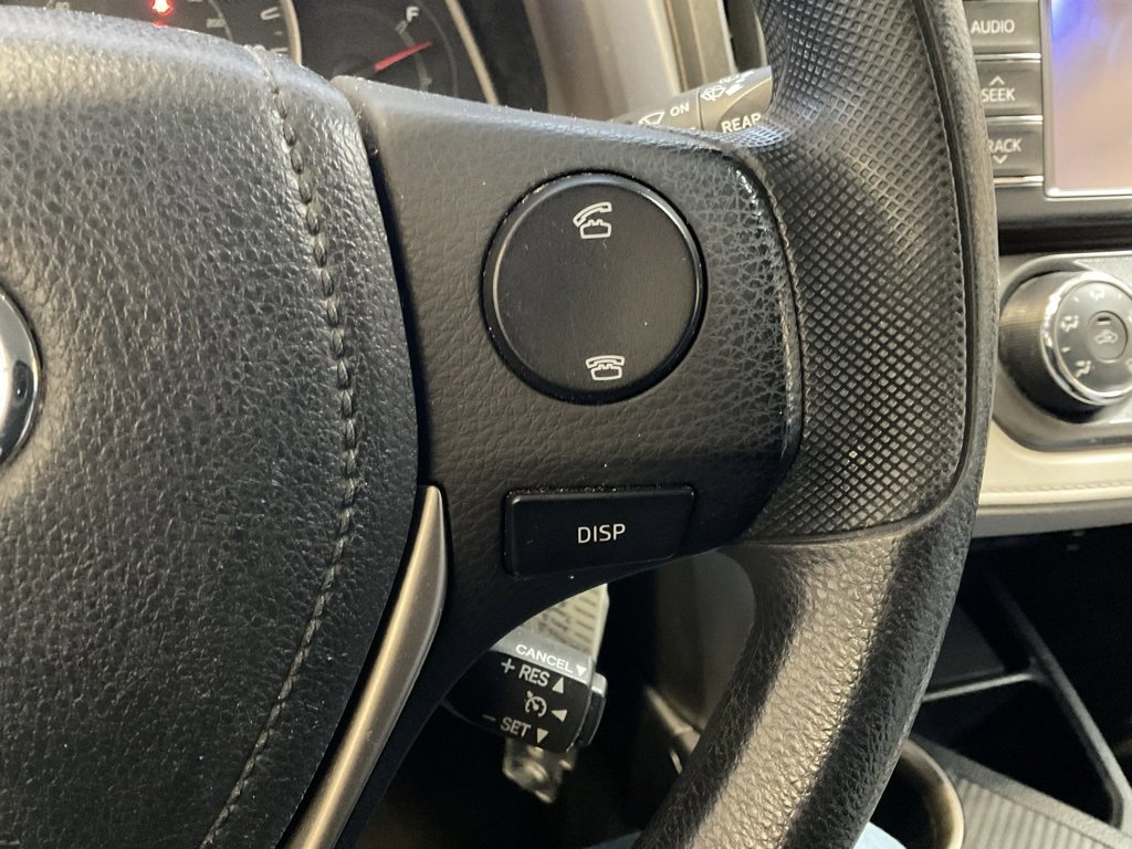 Used 2013 Toyota RAV4 LE image 13