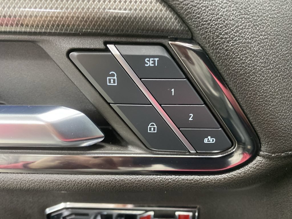 Certified 2024 GMC Sierra 1500 AT4 w/ AT4 Premium Package AWD/4WD image 38