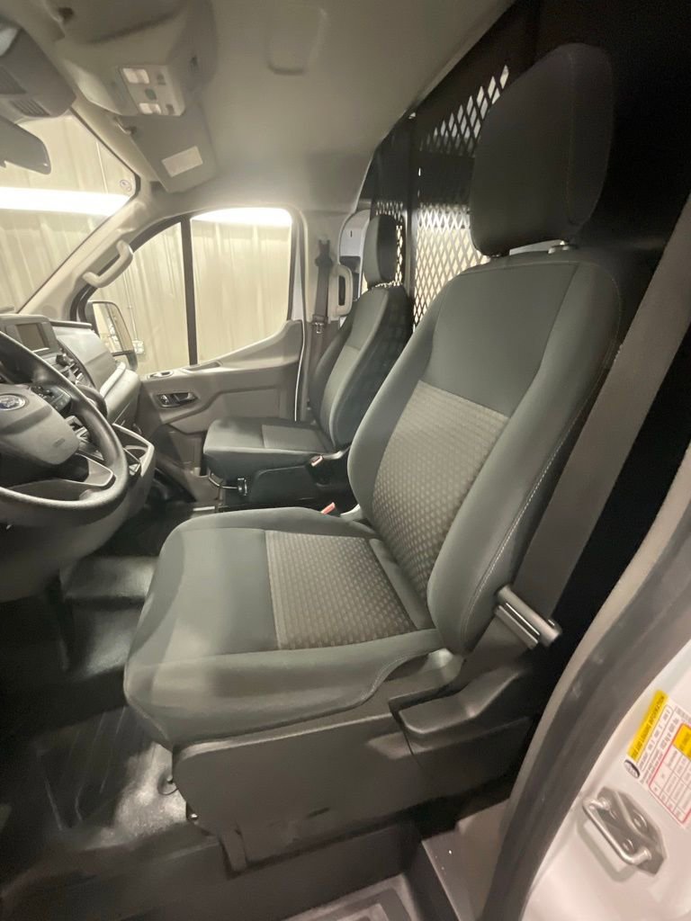 Used 2024 Ford Transit 250 Low Roof w/ Exterior Upgrade Package image 10