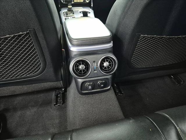 Used 2022 Kia Stinger GT1 RWD image 19