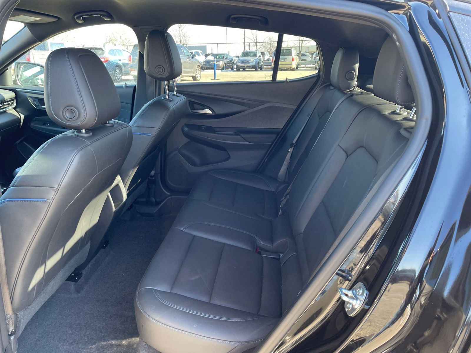 Used 2025 Buick Envista Sport Touring image 24