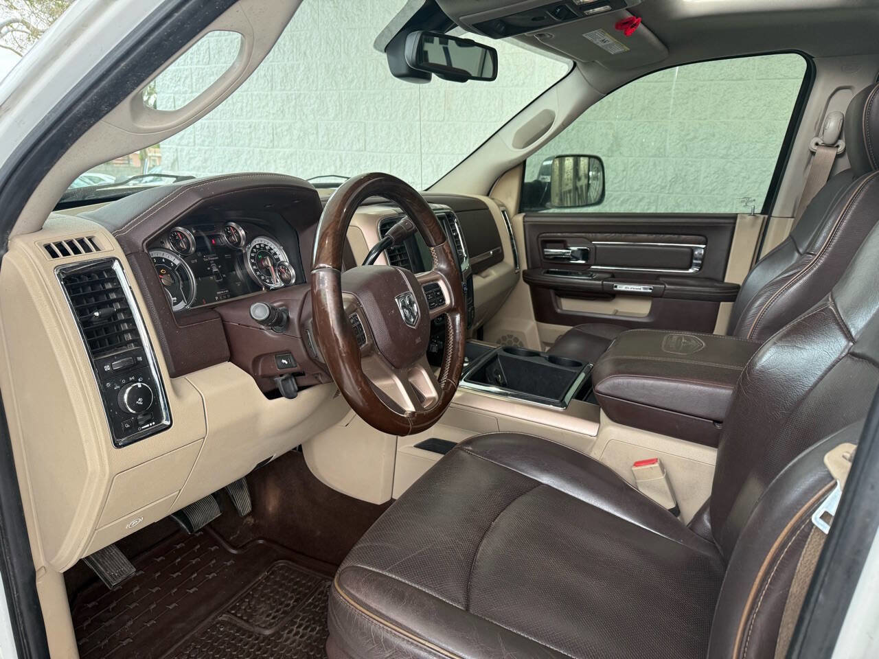 Used 2014 RAM 2500 Longhorn image 14