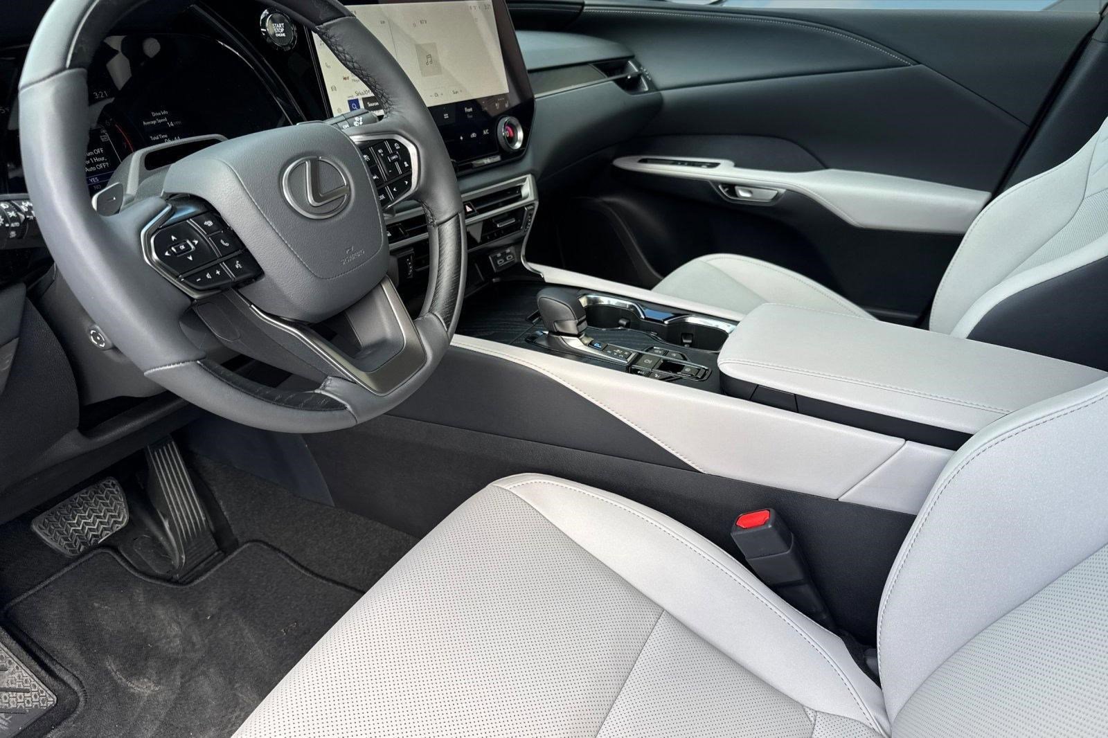 New 2026 Lexus RX 350 AWD image 4