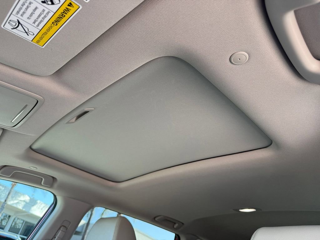 Used 2023 Honda CR-V EX-L image 15