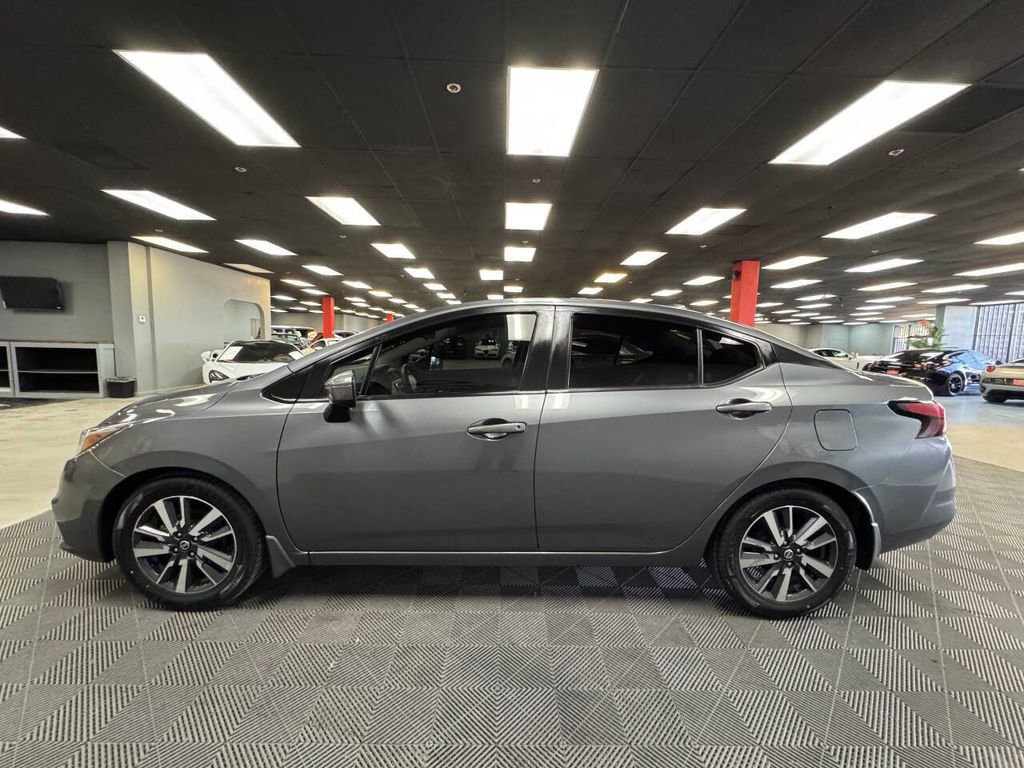 Used 2021 Nissan Versa SV image 9