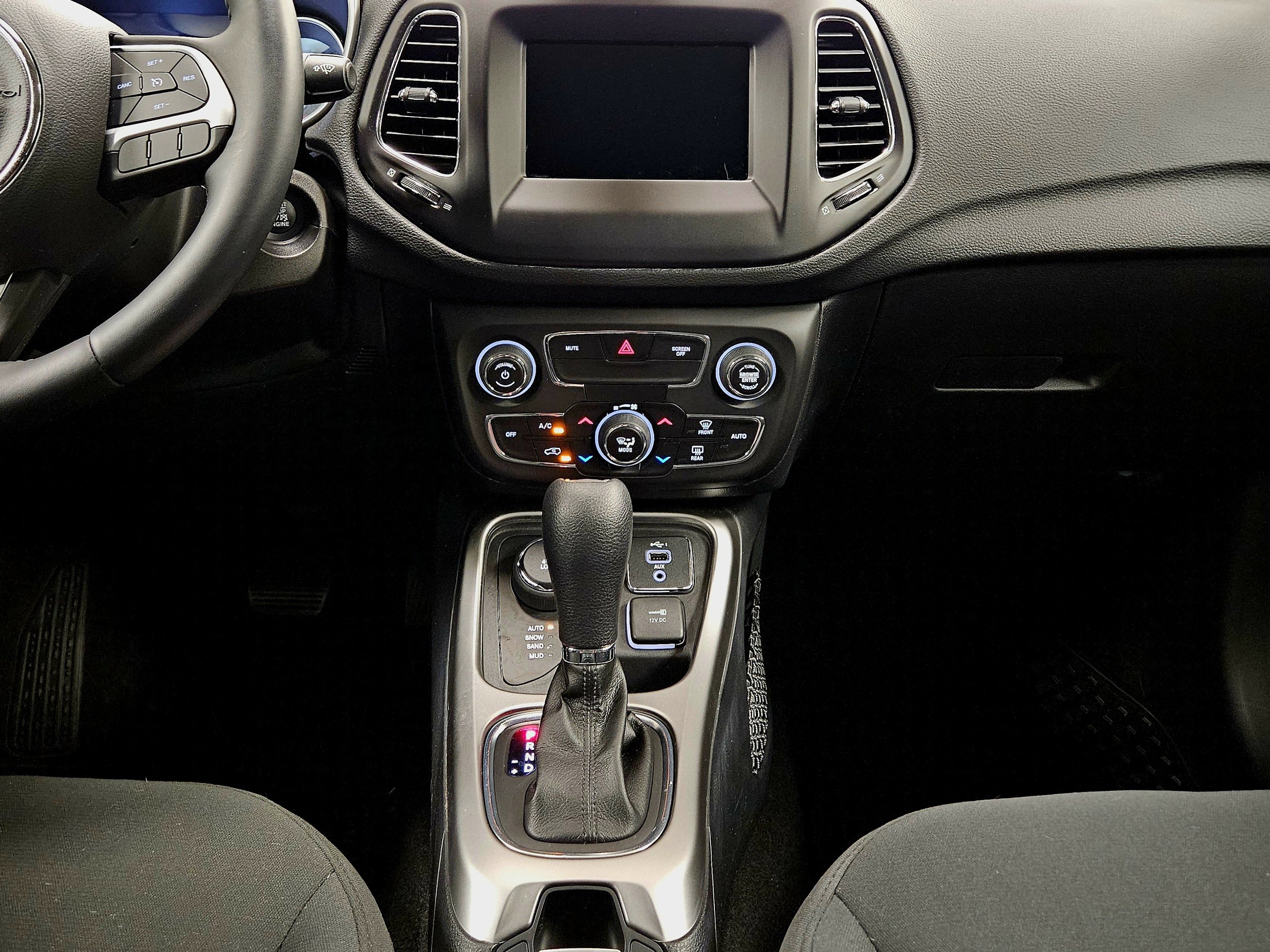 Used 2019 Jeep Compass Sport w/ Cold Weather Group image 14