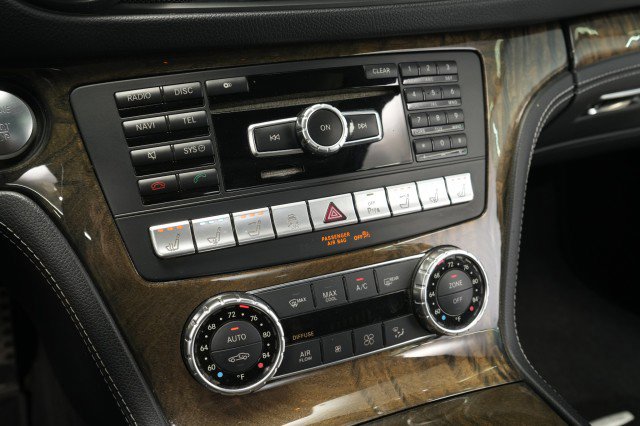 Used 2014 Mercedes-Benz SL 550 image 63