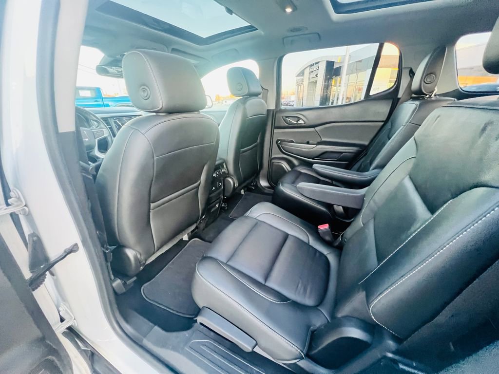 Used 2018 GMC Acadia SLT image 34