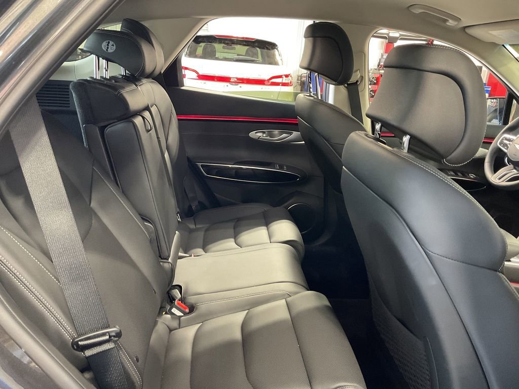 Used 2026 Genesis GV70 2.5T AWD/4WD image 10