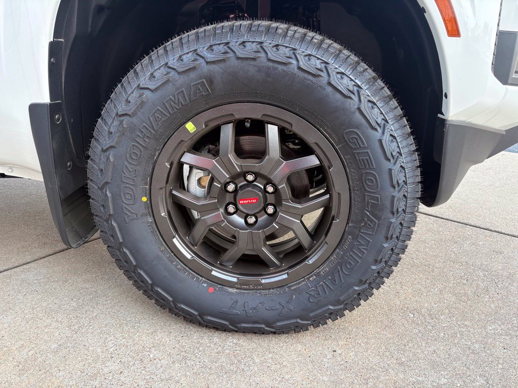 New 2026 Nissan Frontier SV w/ All-Weather Content Package AWD/4WD image 11