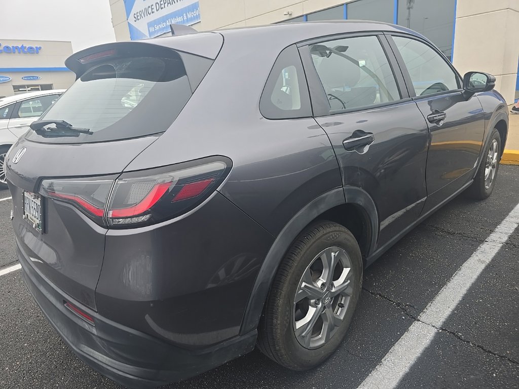 Used 2023 Honda HR-V LX image 6