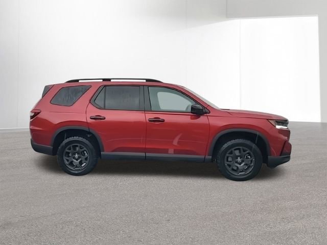 New 2025 Honda Pilot TrailSport image 10