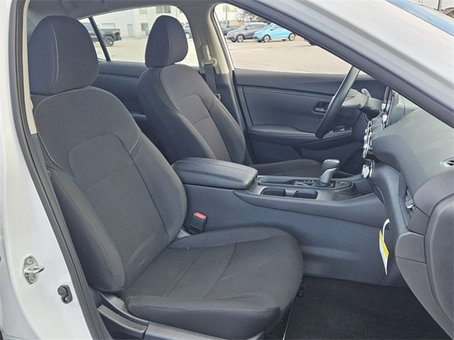 Used 2025 Nissan Sentra S image 15