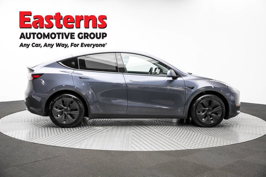 Used 2022 Tesla Model Y Long Range AWD/4WD image 4