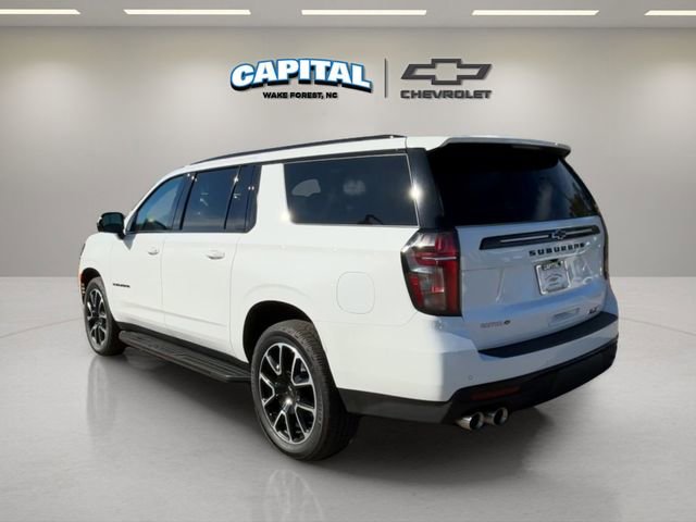 Used 2023 Chevrolet Suburban RST w/ Sport Performance Package image 3