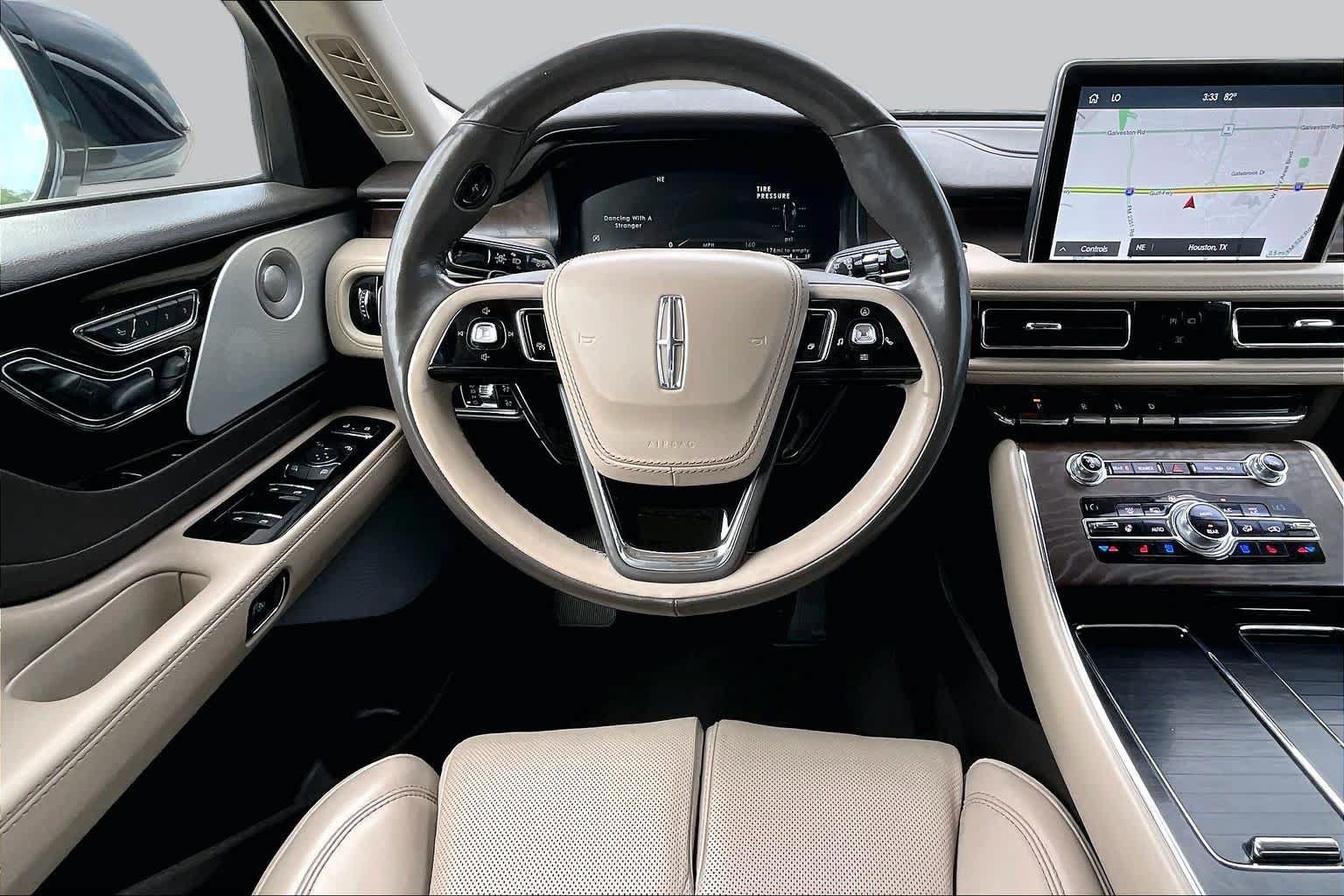 Used 2020 Lincoln Aviator Reserve w/ Equipment Group 202A AWD/4WD image 6