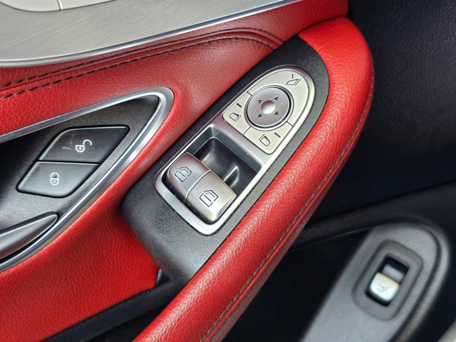Used 2019 Mercedes-Benz C 300 Coupe image 19