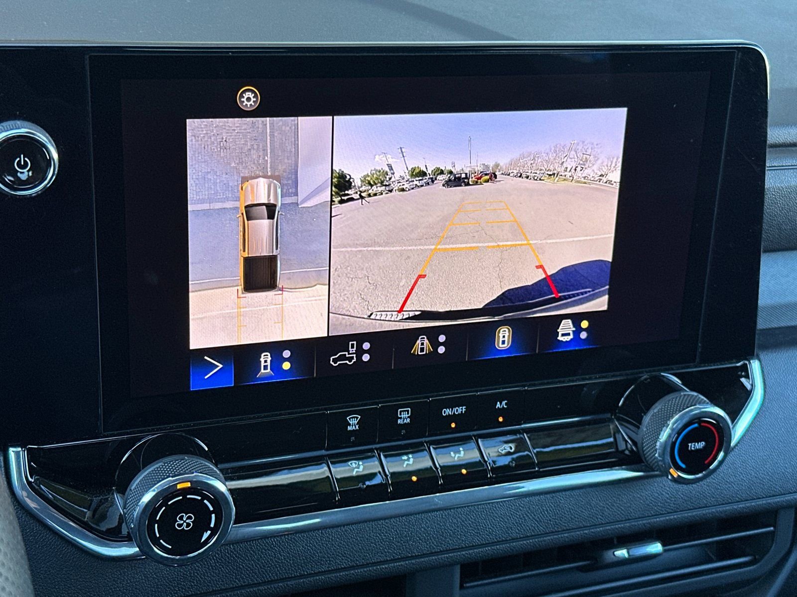 Used 2024 Chevrolet Colorado Trail Boss w/ LPO, Dark Essentials Package image 18