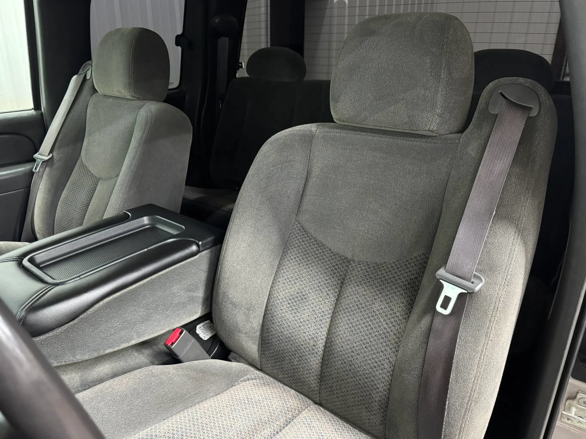 Used 2005 Chevrolet Silverado 1500 LS RWD image 10