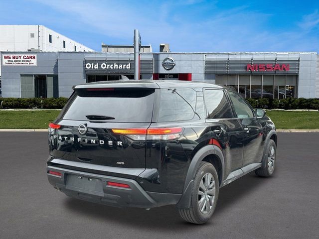 Used 2024 Nissan Pathfinder S image 4