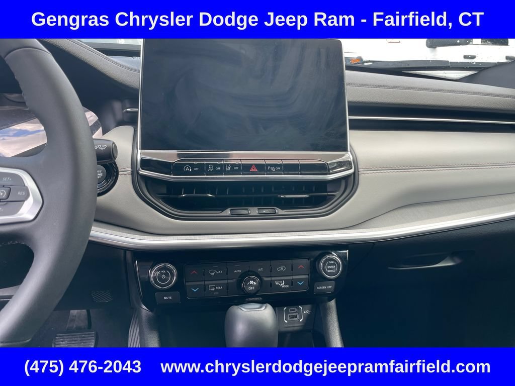 Certified 2025 Jeep Compass Limited AWD/4WD image 51