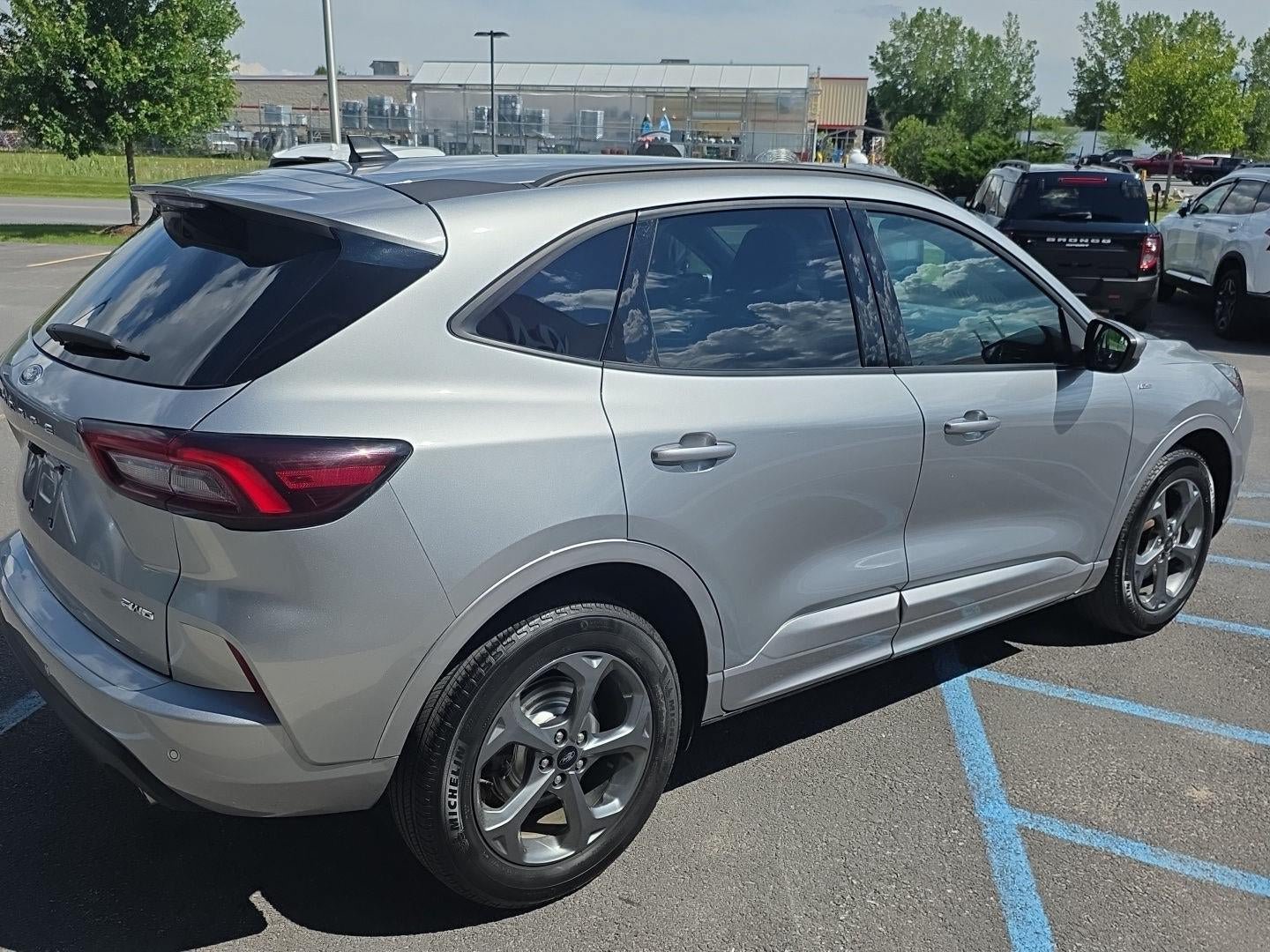 Used 2023 Ford Escape ST-Line Select w/ Tech Pack #1 AWD/4WD image 8