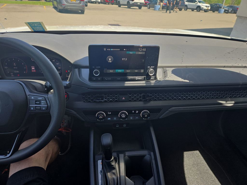 Certified 2023 Honda Accord LX image 17