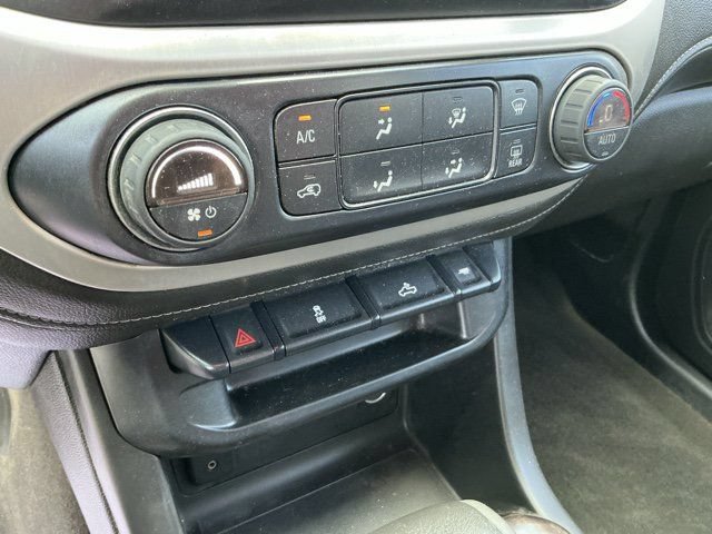 Used 2015 GMC Canyon SLE w/ SLE Convenience Package RWD image 24
