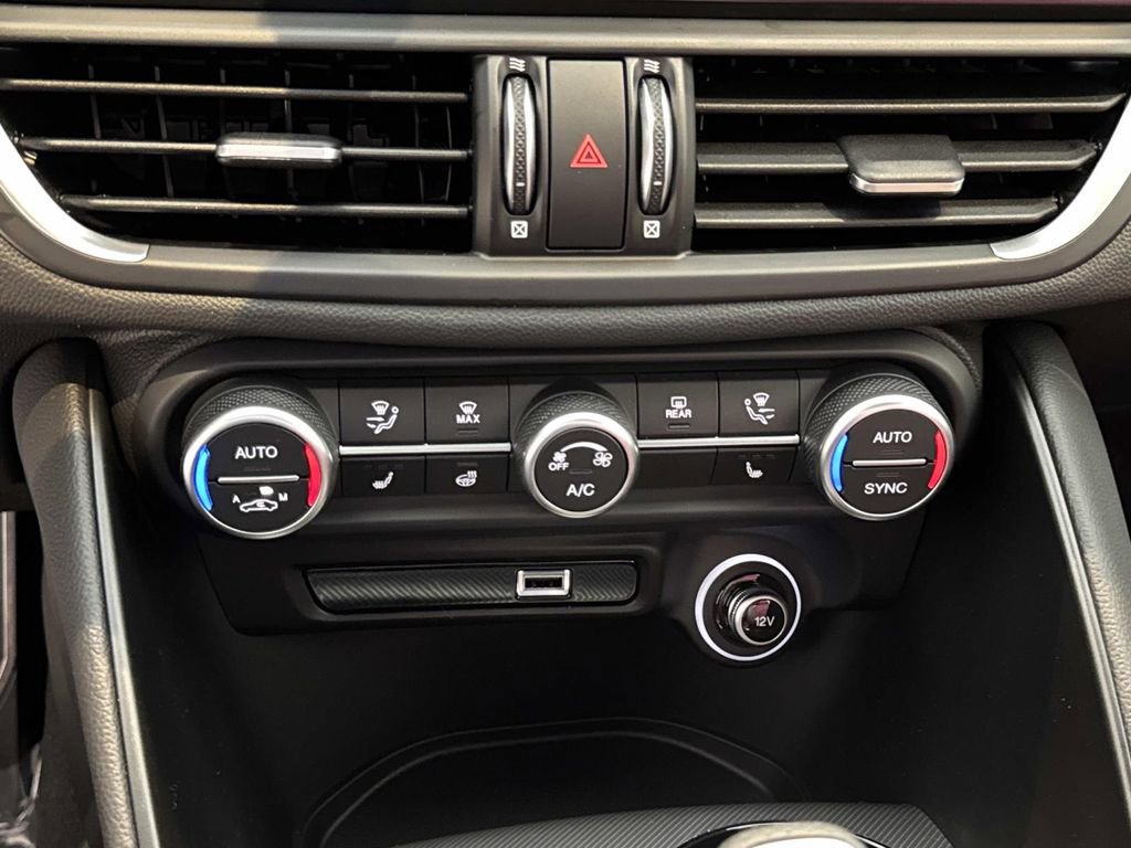 New 2026 Alfa Romeo Giulia AWD w/ Driving Assist Package image 14