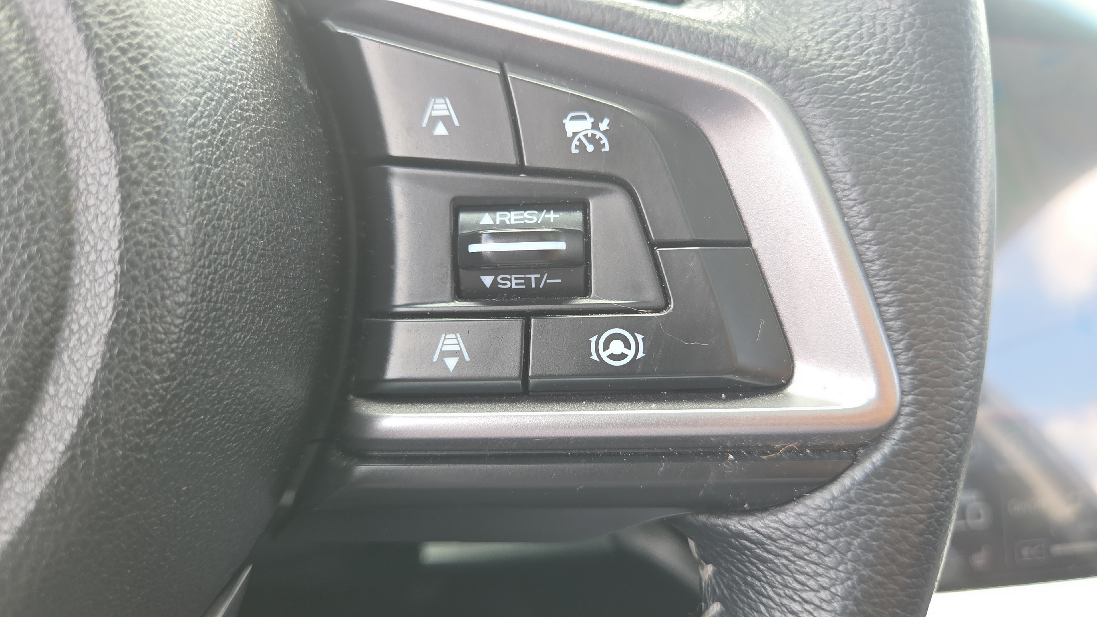 Used 2020 Subaru Outback Premium AWD/4WD image 24