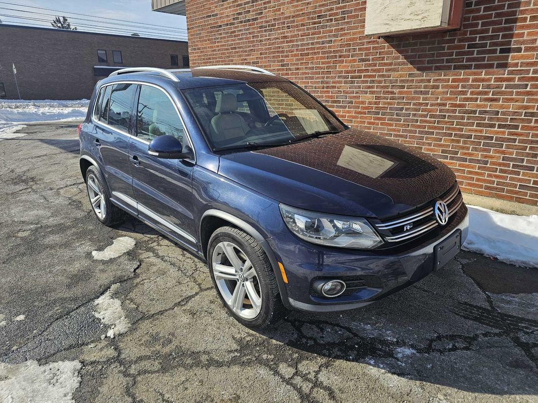 Used 2014 Volkswagen Tiguan R-Line image 9
