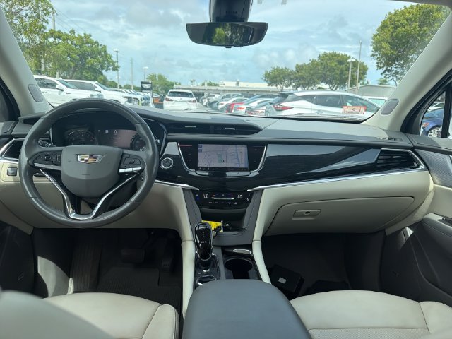Certified 2024 Cadillac XT6 Premium Luxury w/ Technology Package AWD/4WD image 12