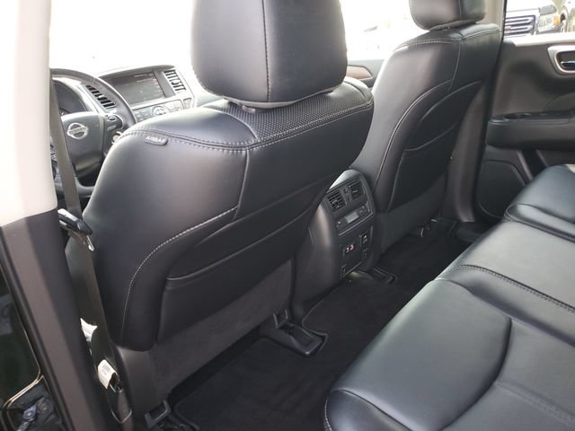 Used 2020 Nissan Pathfinder Platinum AWD/4WD image 14