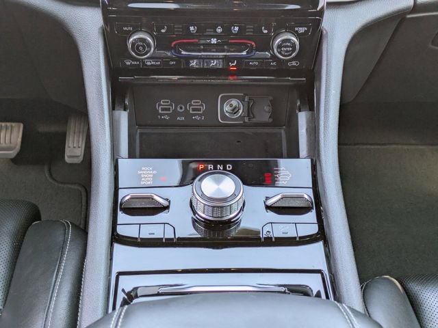 Used 2022 Jeep Grand Cherokee Overland w/ Luxury Tech Group IV image 22