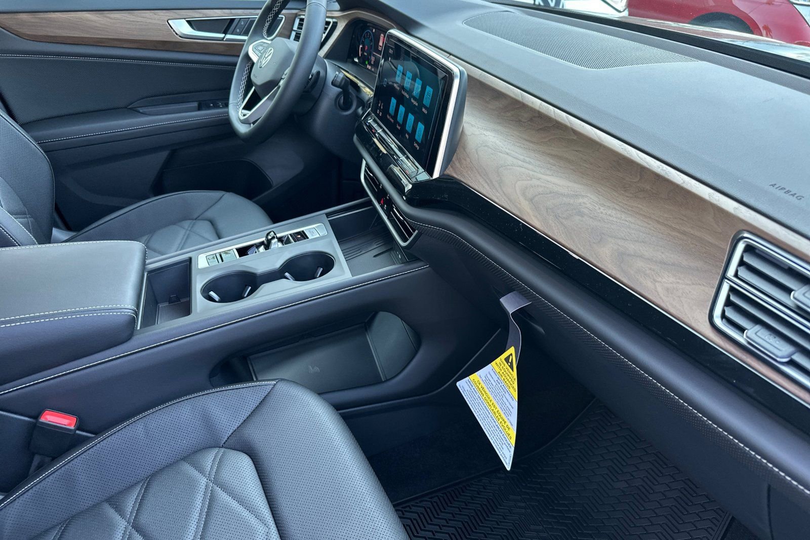 New 2026 Volkswagen Atlas SE image 14