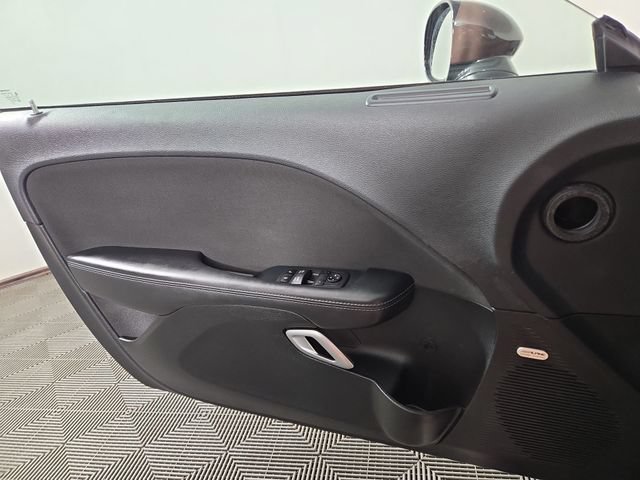 Used 2022 Dodge Challenger R/T RWD image 28